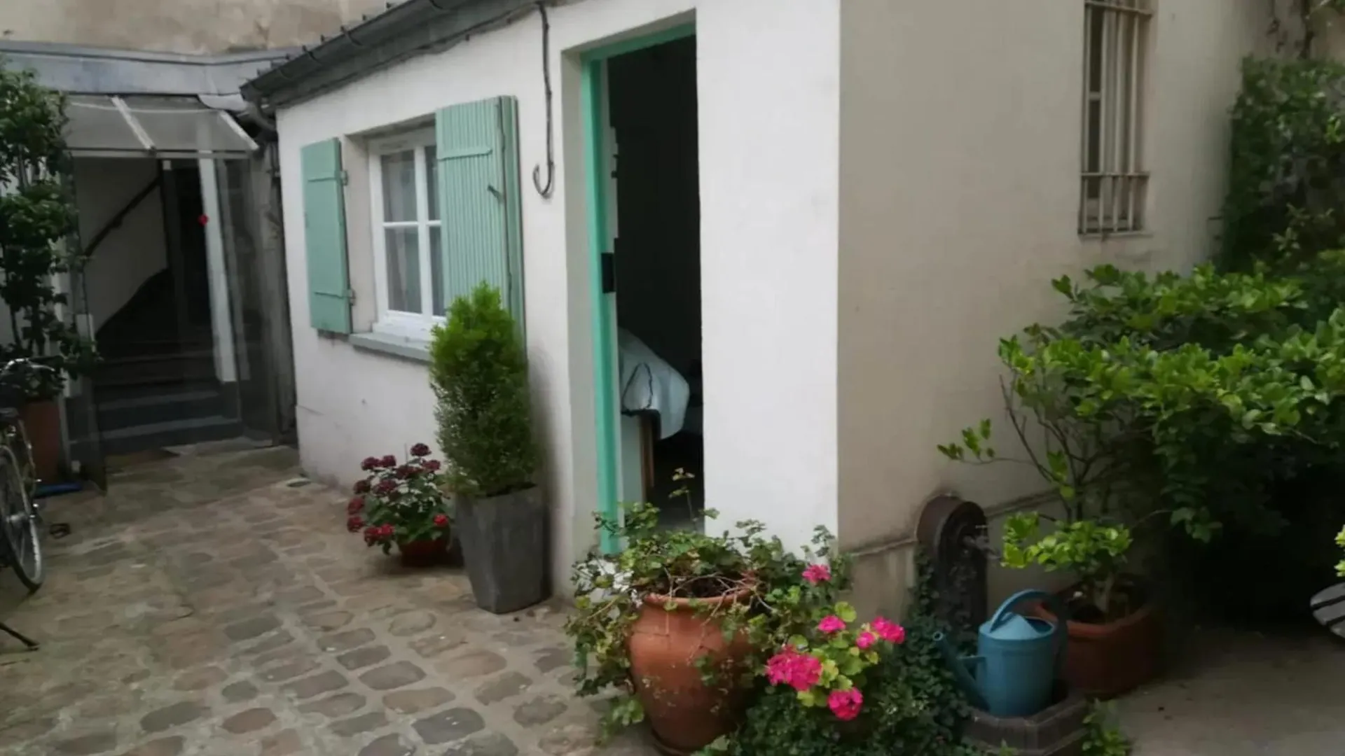 Cosy A 12m² Avec Terrasse Privee Paris